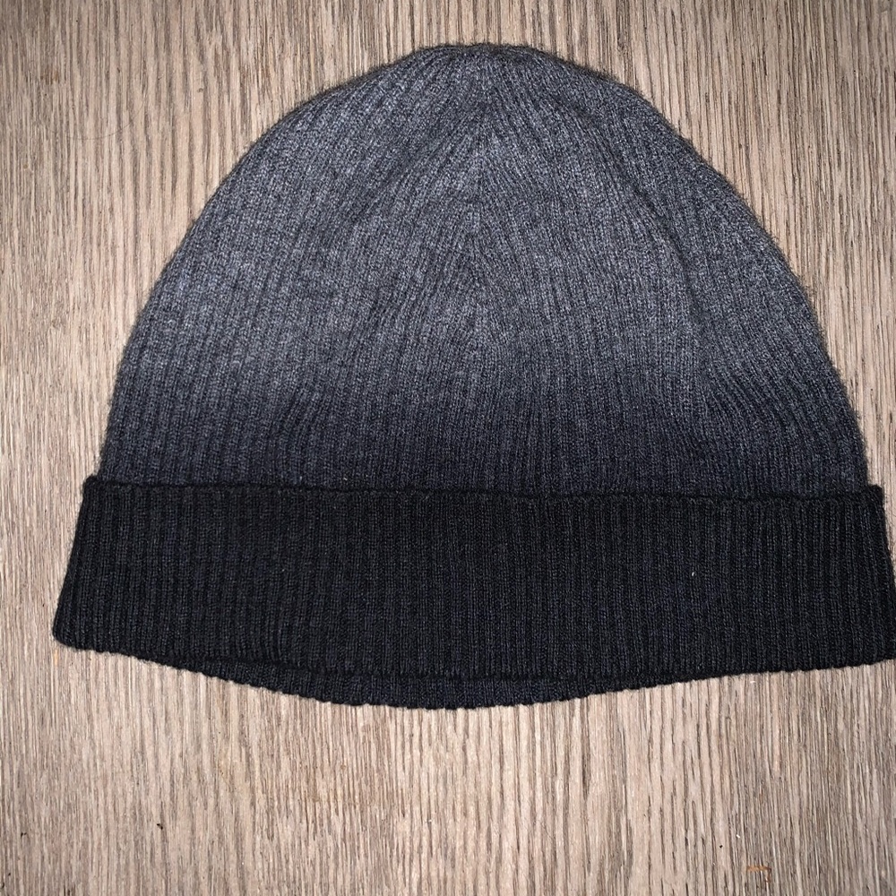 Qi cashmere hat
